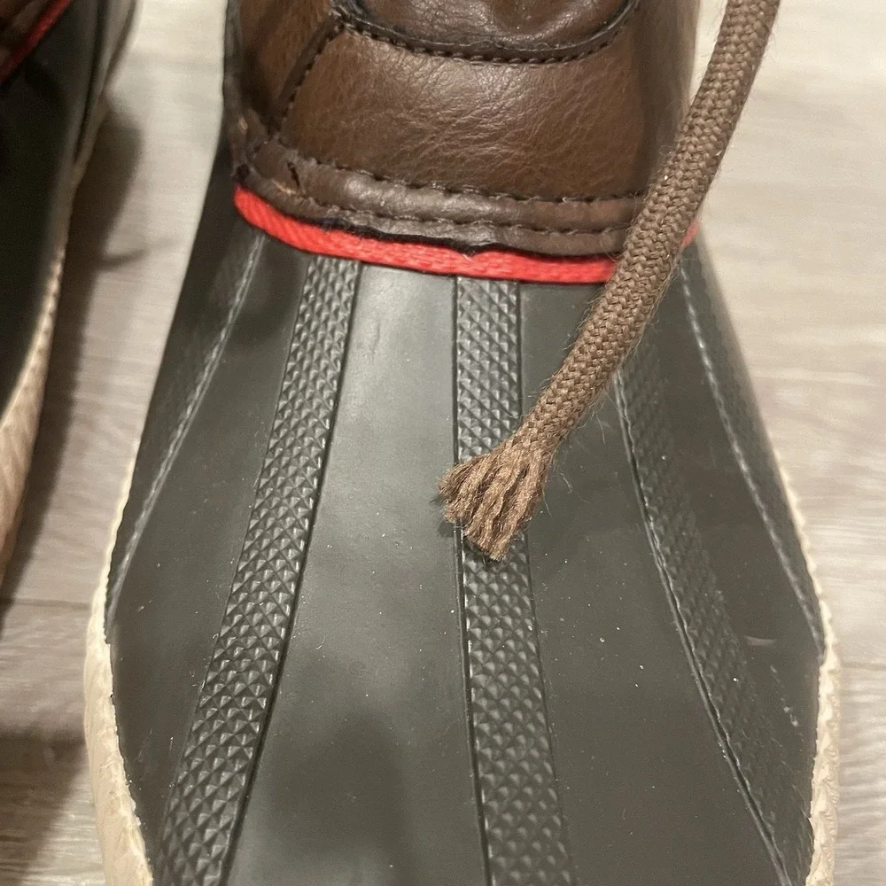 Tommy Hilfiger Boots Women 10M‎ Duck Sherpa Lined Water Resistant Rain Snow